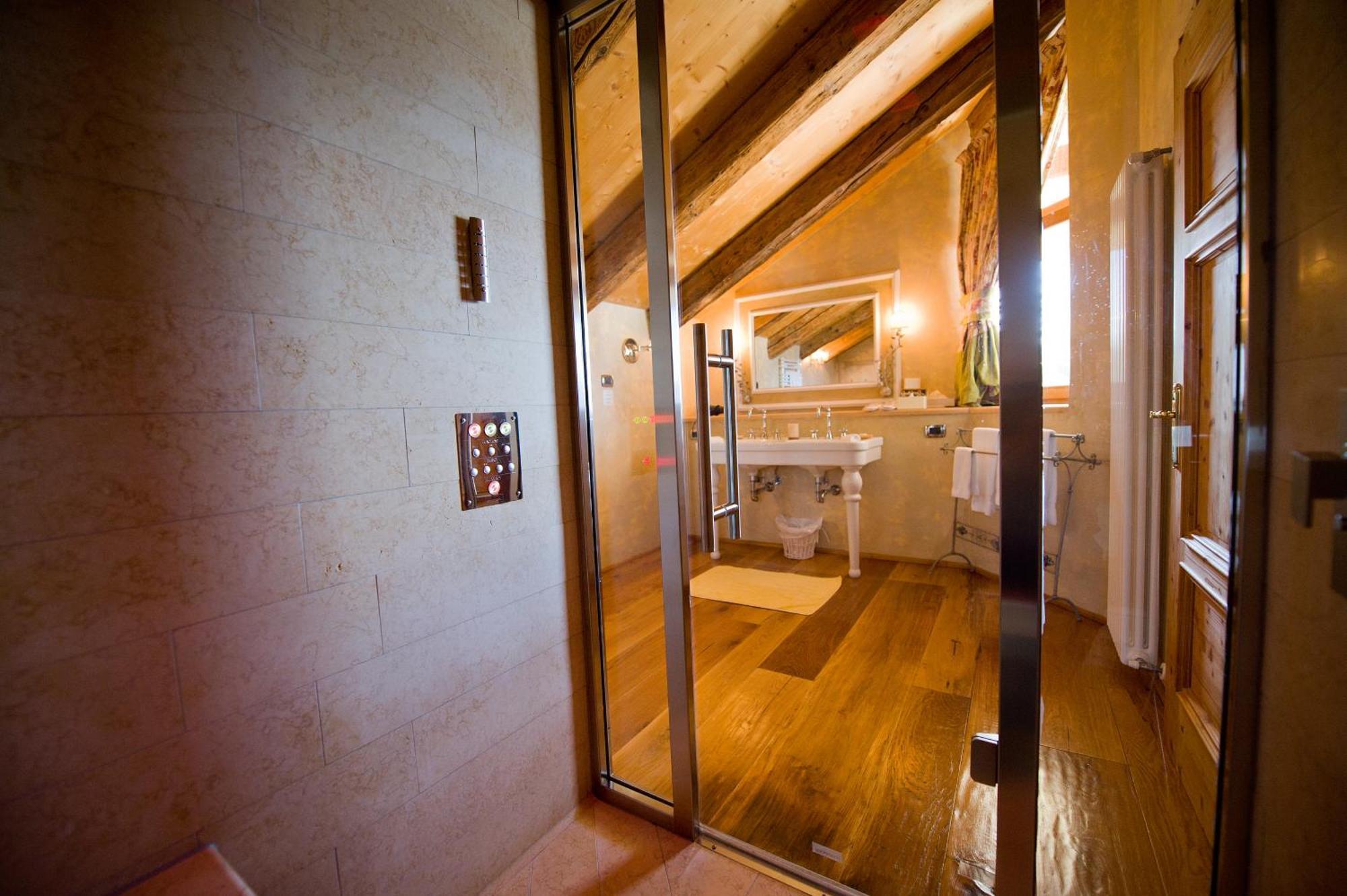 Villa Orso Grigio Ronzone Exteriör bild